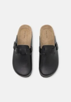 Pier One Leather Unisex - Pantoffels - Black 11 Pier One Leather Unisex - Pantoffels - Black -Pier One 4c2c459ed10b4062bddc395a16224153