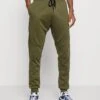 Pier One Trainingsbroek - Olive 2 Pier One Trainingsbroek - Olive -Pier One 583256bb2f2b44e095a36636dc4e49b5