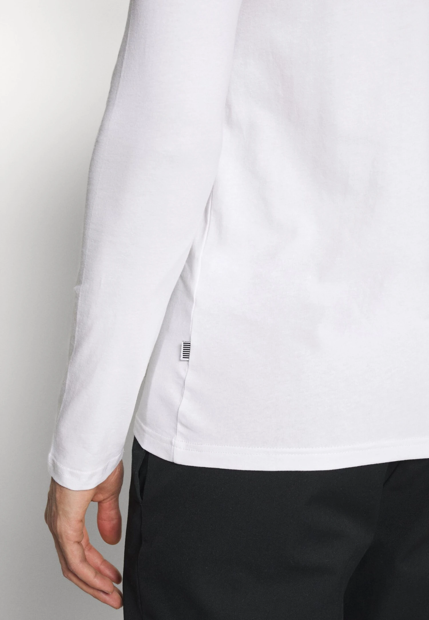 Pier One 2 Pack - Longsleeve - White/Black 9 Pier One 2 Pack - Longsleeve - White/Black - Afbeelding 7