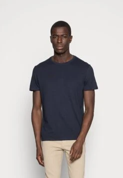 Pier One 2 Pack - T-Shirt Basic - Bordeaux 11 Pier One 2 Pack - T-Shirt Basic - Bordeaux -Pier One 644f3d6f49d04025b83d0d4b0da6c6b9