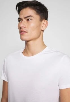 Pier One 5 Pack - T-Shirt Basic - Olive/ White/ Navy /Yellow /Black 19 Pier One 5 Pack - T-Shirt Basic - Olive/ White/ Navy /Yellow /Black -Pier One 77c2d2519090484184f315586af02578