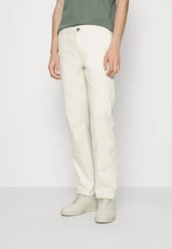 Pier One Chino - White