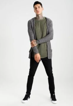 Pier One Vest - Light Grey/Black 9 Pier One Vest - Light Grey/Black -Pier One af25cff0cb73462499248f06a8ea121a