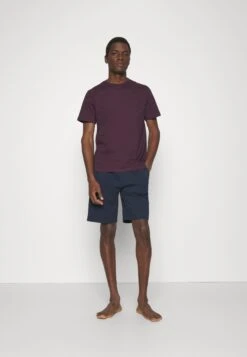 Pier One Pyjama - Dark Blue/Bordeaux 12 Pier One Pyjama - Dark Blue/Bordeaux -Pier One bc888e8f3973442f8182fe129d271a9b