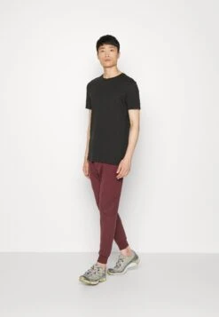 Pier One Trainingsbroek - Bordeaux 8 Pier One Trainingsbroek - Bordeaux -Pier One c846d6347fb74014a44572be5dea9ec7