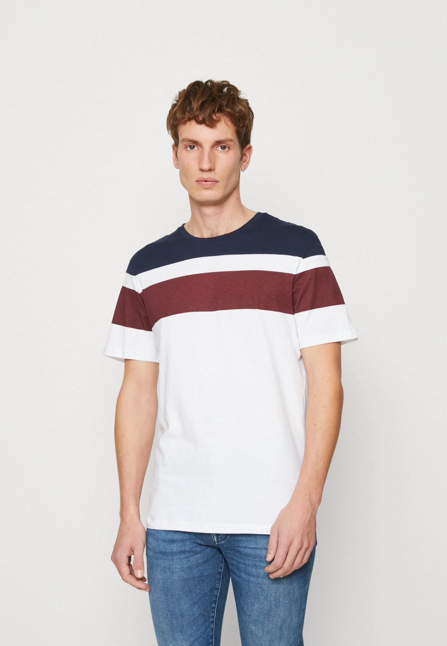 Pier One T-Shirt Print - White 3 Pier One T-Shirt Print - White