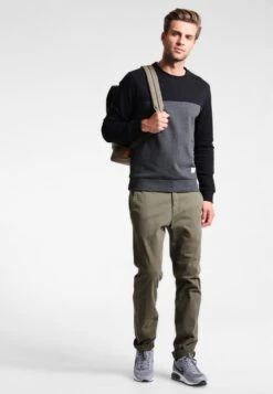 Pier One Sweater - Mottled Dark Grey 9 Pier One Sweater - Mottled Dark Grey -Pier One e668c35779b54586bfc36d4bc61706ce