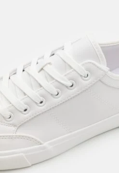 Pier One Sneakers Laag - White 13 Pier One Sneakers Laag - White -Pier One e7d4d6c922b846888953d72419c943e0