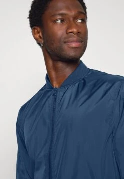 Pier One Bomberjacks -Dark Blue 11 Pier One Bomberjacks -Dark Blue -Pier One f471d7cddf4d4350a56d062a538415d3