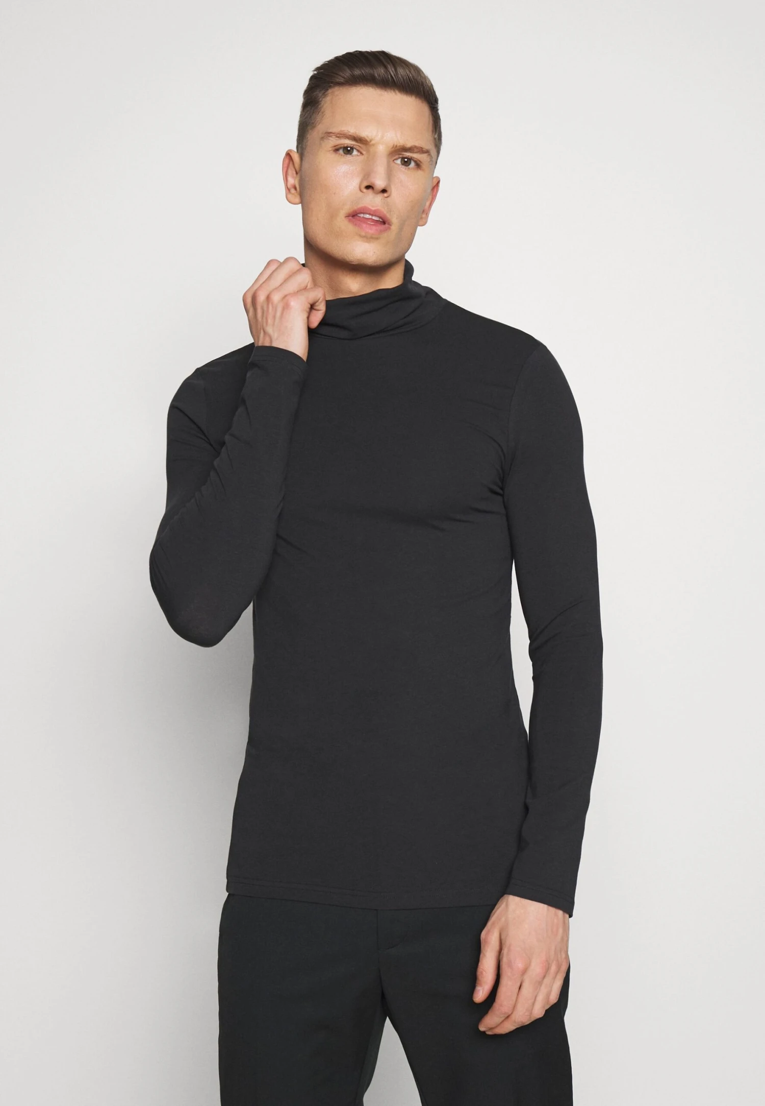 Pier One 2 Pack - Longsleeve - White/Black 7 Pier One 2 Pack - Longsleeve - White/Black - Afbeelding 5